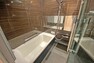浴室 浴室（1616サイズ）。浴室乾燥、追い焚き等豊富な設備がございます。