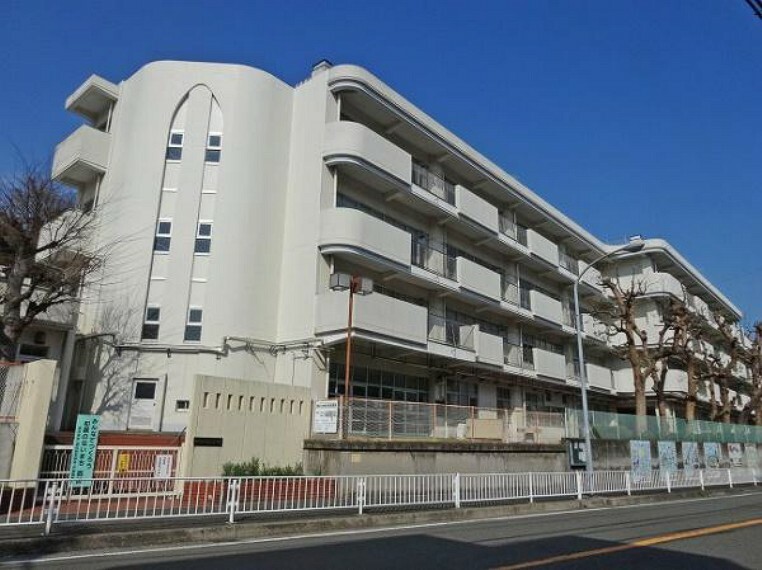 小学校 横浜市立中青木小学校