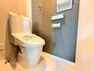 トイレ 2階の温水洗浄便座付トイレ