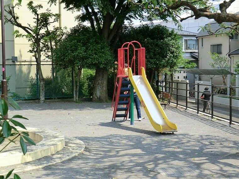 周辺環境 周辺環境:大山道児童遊園