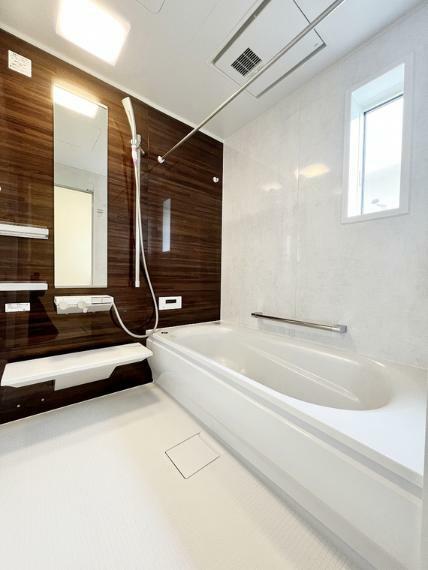 浴室 浴室乾燥暖房機付きユニットバス