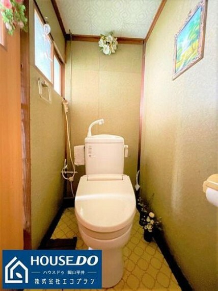 トイレ 毎日使用する場所だから、換気出来るよう、窓も完備！