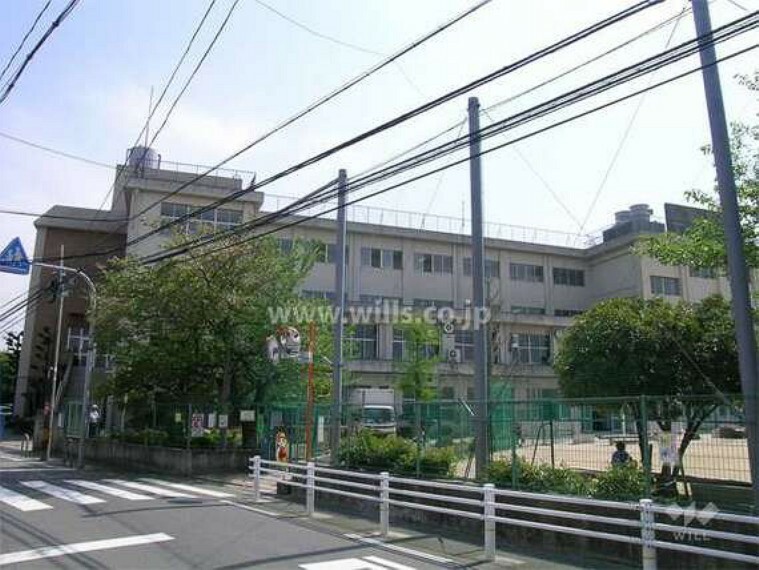 小学校 箕輪小学校［公立］の外観