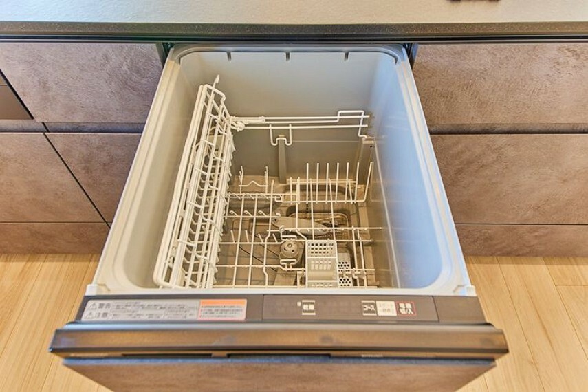キッチン 後片付けもラクラク、環境にも優しいビルトイン食器洗浄乾燥機