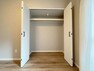収納 充分な収納スペースを確保。居室内に余計な家具を置く必要がないので、シンプルですっきりとした暮らし。