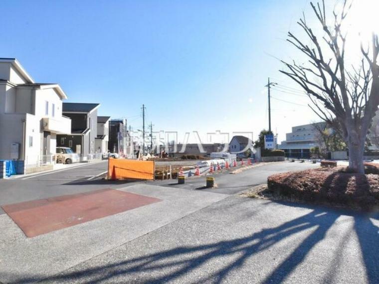 現況写真 現場風景　【練馬区大泉学園町7丁目】 周辺環境はもちろん、日当たりや設備仕様など、実際に行ってみないと分からないことも多くございます。営業担当がご案内いたしますので、お気軽にお問い合わせください。