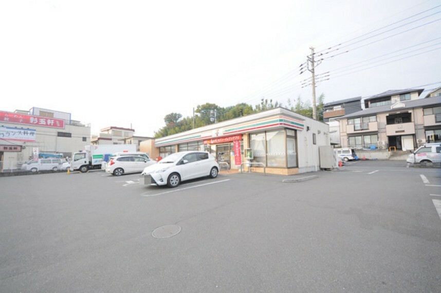 コンビニ セブンイレブン西所沢山口店