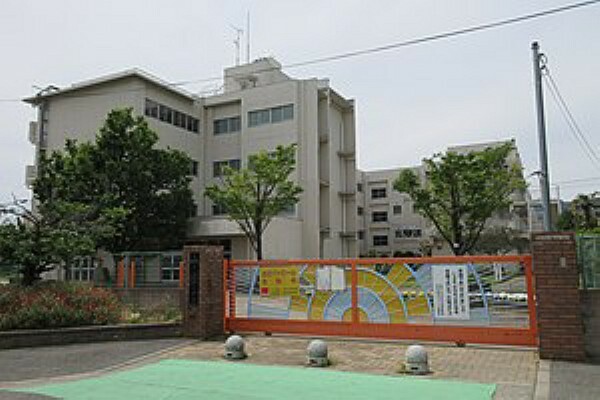 小学校 【小学校】宝塚市立光明小学校まで417m