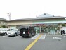 コンビニ 【コンビニエンスストア】ファミリーマート 山科大塚店まで625m