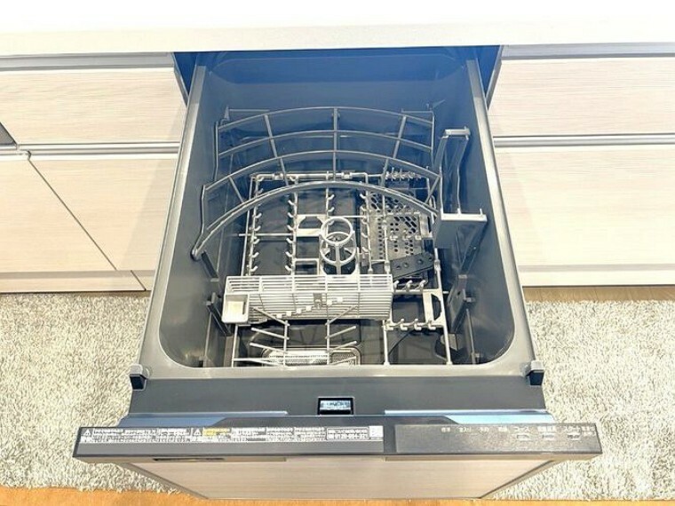 食器洗浄乾燥機　キッチンには嬉しい食洗機付き 家事がはかどりそうですね