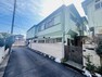 現況写真 周辺は住宅が建ち並ぶ閑静な住宅街です。