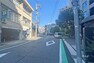 現況写真 敷地西側の前面道路