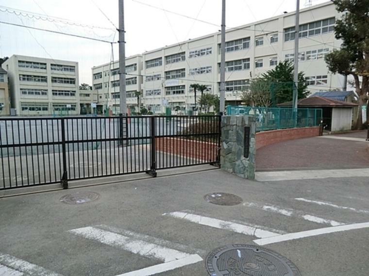 小学校 横浜市立三保小学校