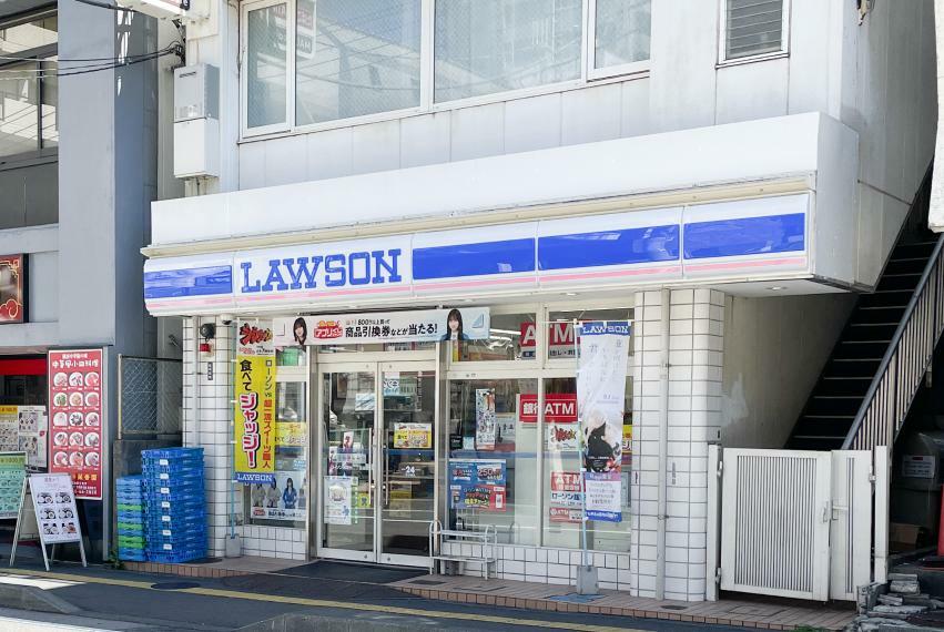 コンビニ ■ローソン 湘南台二丁目店