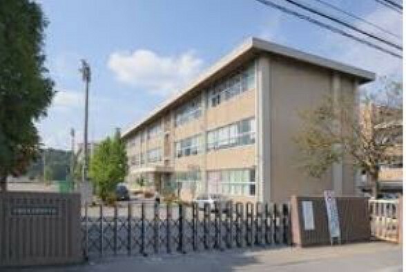 中学校 【中学校】宇都宮市立豊郷中学校まで2445m
