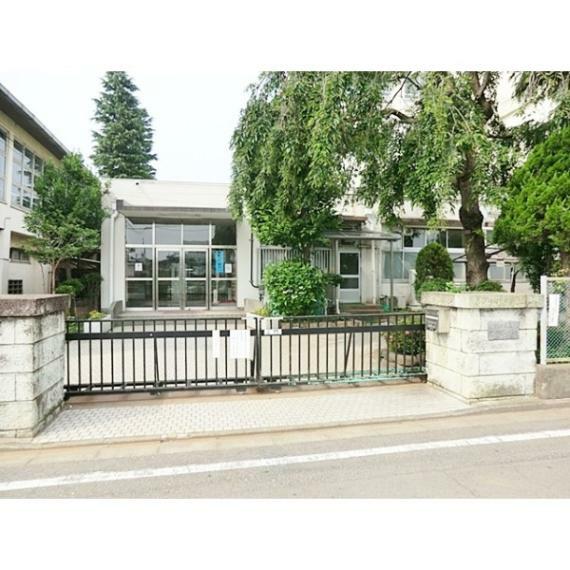 小学校 練馬区立泉新小学校