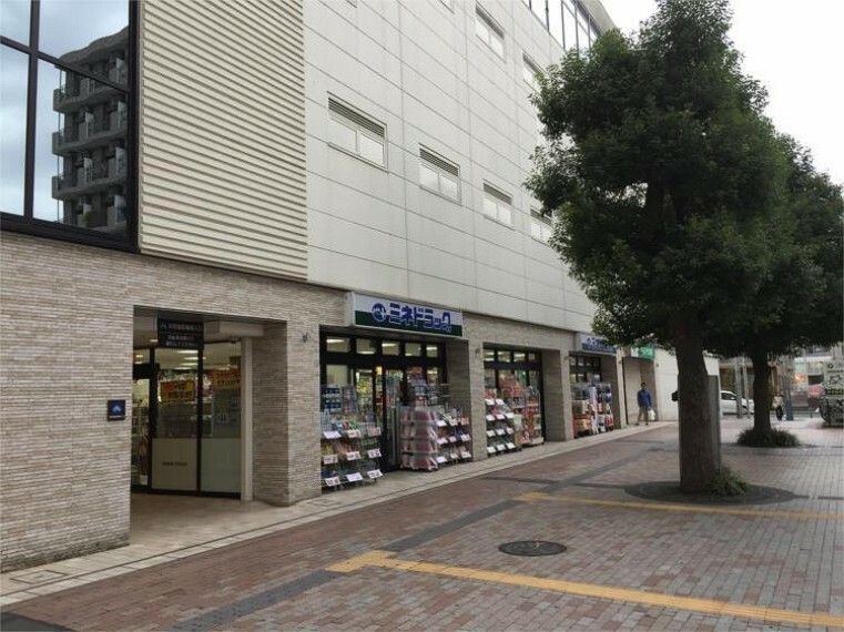 ドラッグストア ミネドラッグふじみ野東口店