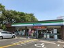 コンビニ ファミリーマート東洋大朝霞キャンパス店