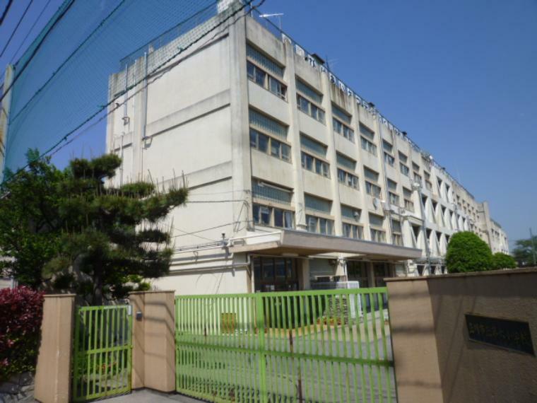 小学校 【小学校】立川市立第六小学校まで413m