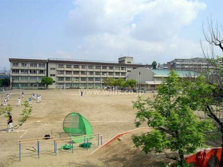 小学校 東豊台小学校［公立］の外観