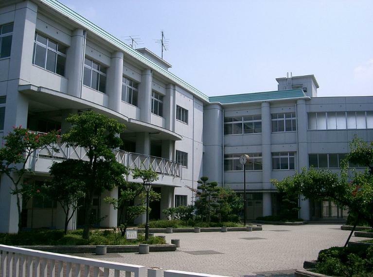 中学校 大阪市立松虫中学校 大阪府大阪市阿倍野区松虫通3-4-45