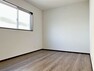 同仕様写真（内観） 【施工例】全居室にしっかりとした大きさのクローゼットを完備し、収納スペースも十分です。