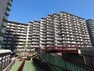 外観写真 落ち着いた住環境！緑も多く気持ちいいですね。