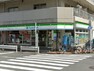 コンビニ 店員さんが丁寧、店内は広めです。