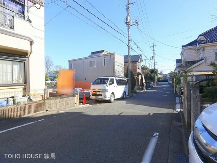 現況写真 前面道路含む現地