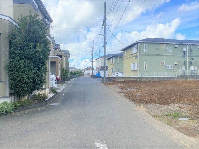 現況写真 C号地　4.8m前面道路写真　2023年9月　撮影