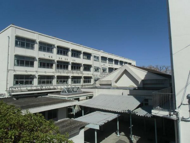 中学校 横浜市立希望が丘中学校1700m
