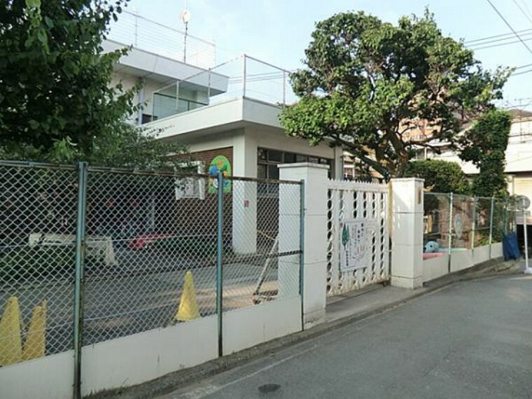 幼稚園・保育園 若葉幼稚園まで約480m