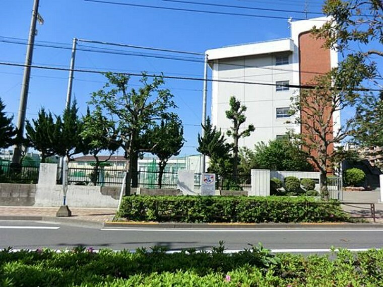 中学校 川崎市立塚越中学校