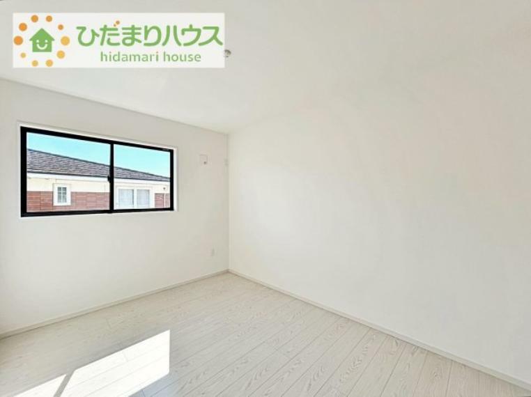 洋室 『自分の部屋がほしいー！』と言われるのはいつだろう？ マイホームなら余裕の部屋数！子供部屋はもちろん、収納場所も多いですよ（^^）/