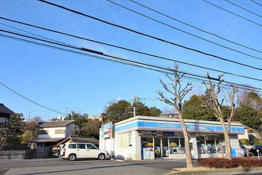 コンビニ ローソン　町田金井町店　距離約600m