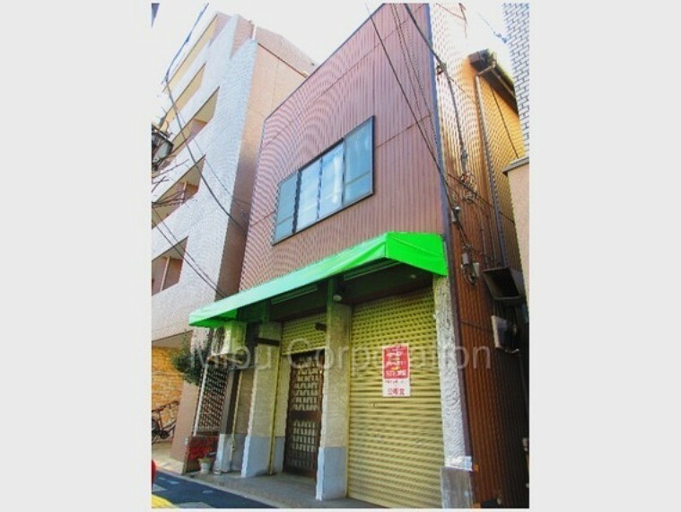 現況写真 千川通り沿いの近隣商業地域内。店舗や事務所、賃貸住宅にも向いています。