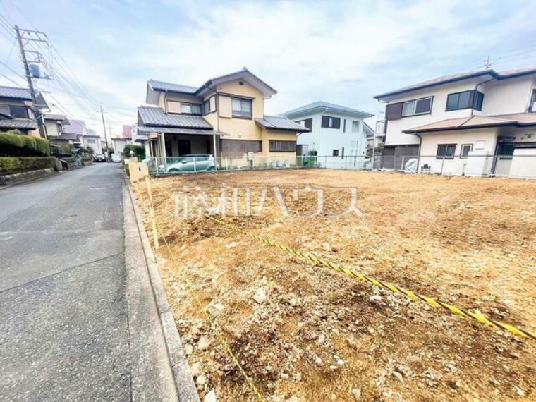 現況写真 現場風景　【比企郡鳩山町松ヶ丘1丁目】建築条件はございません！　ライフスタイルに合わせた自由なマイホームづくりが可能です。