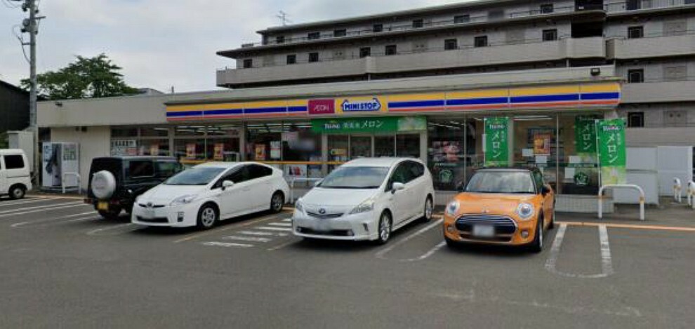 コンビニ ミニストップ仙台泉七北田店 約240m