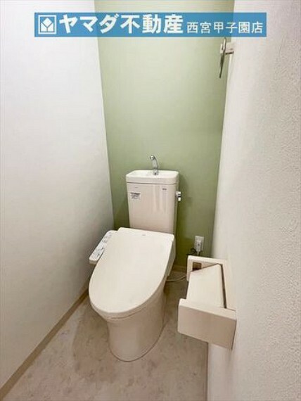 トイレ 快適な温水洗浄便座付きのトイレももちろん完備。