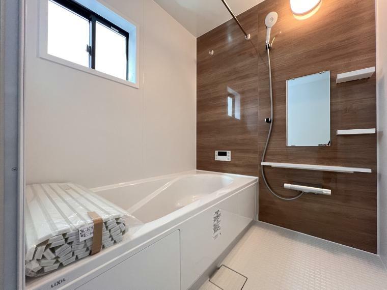 浴室 オートバスシステム・浴室暖房換気乾燥機を搭載した1坪タイプの浴室（3号棟）