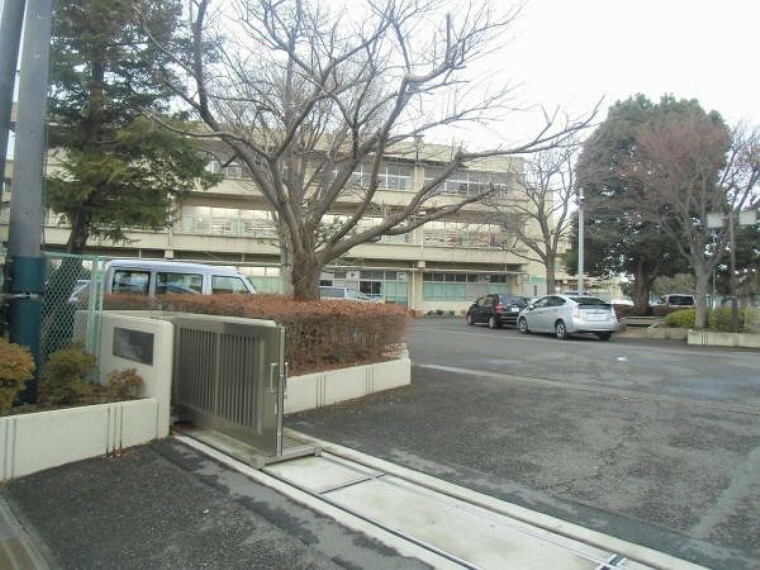 中学校 横浜市立下瀬谷中学校950m