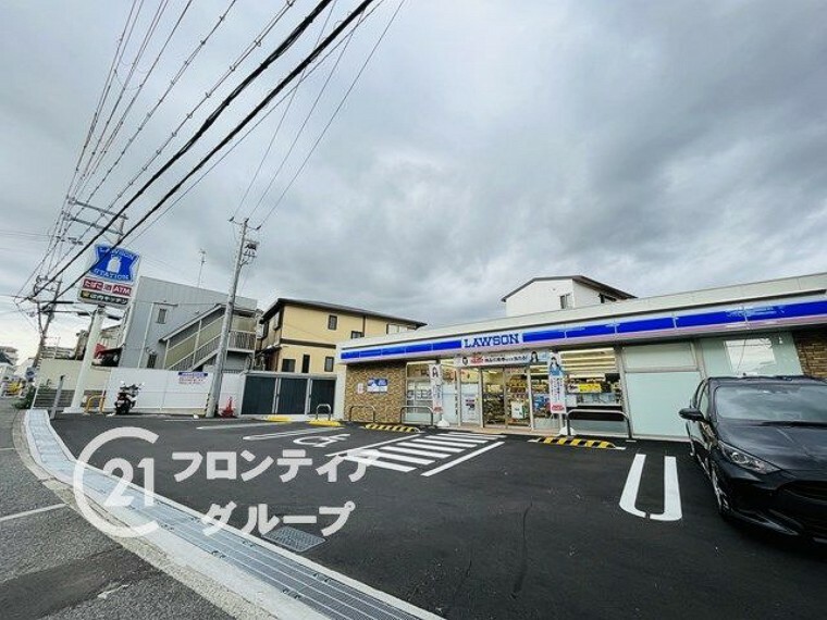 コンビニ コンビニ ローソン　西宮久出ヶ谷町店