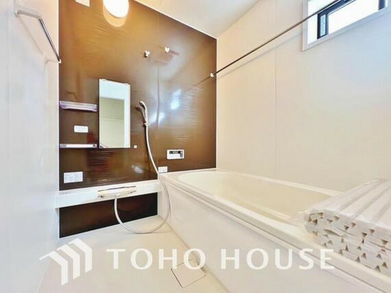 浴室 一日の疲れを癒すための心地よいバスタイムを演出する浴室はゆとりあるサイズを採用。