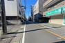 現況写真 敷地北西側の前面道路（北東側から）