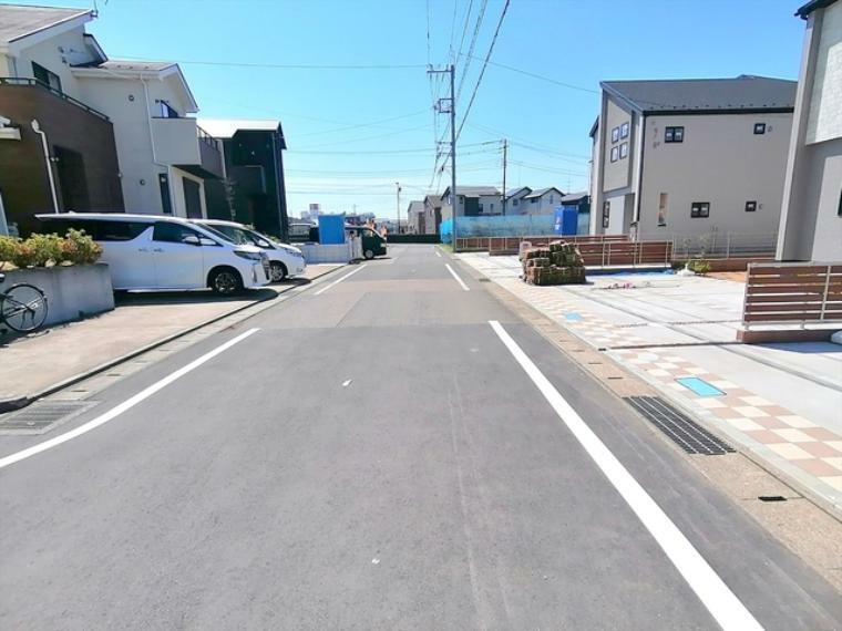 現況写真 前面道路含む現地写真■日野市新町4　新築一戸建て■