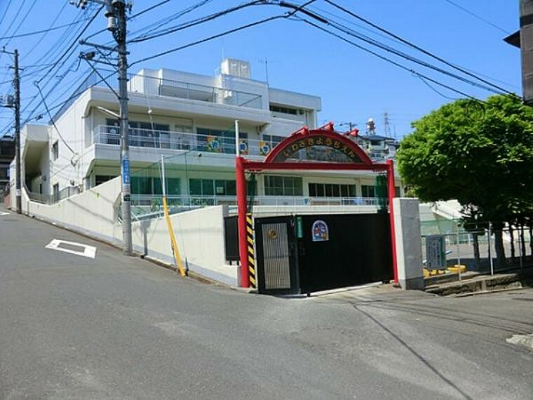 幼稚園・保育園 岩崎学園附属幼稚園まで約80m