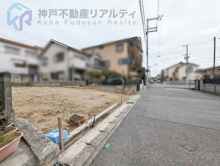 現況写真 前面道路広々 約6.9mございます