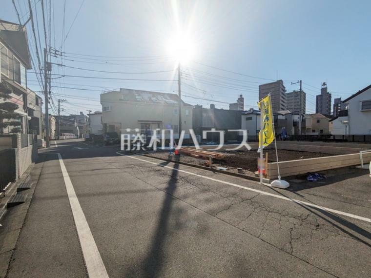 現況写真 接道状況および現場風景　【府中市若松町2丁目】