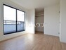 1号棟　居室　【東大和市中央1丁目】明るさと通風に配慮した2面採光の居室で、一人ひとりのプライベートタイムが充実したものになります。　