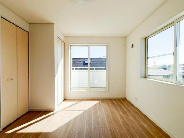 明るく風通し良好な全室2面採光で空気の入れ替えもしやすい間取！